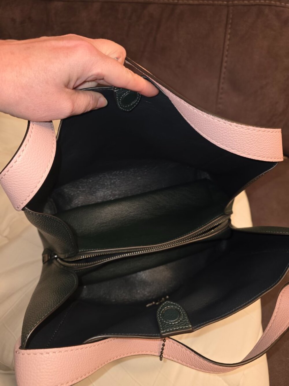 Coach Shoulder Bag - Picture 4 of 5